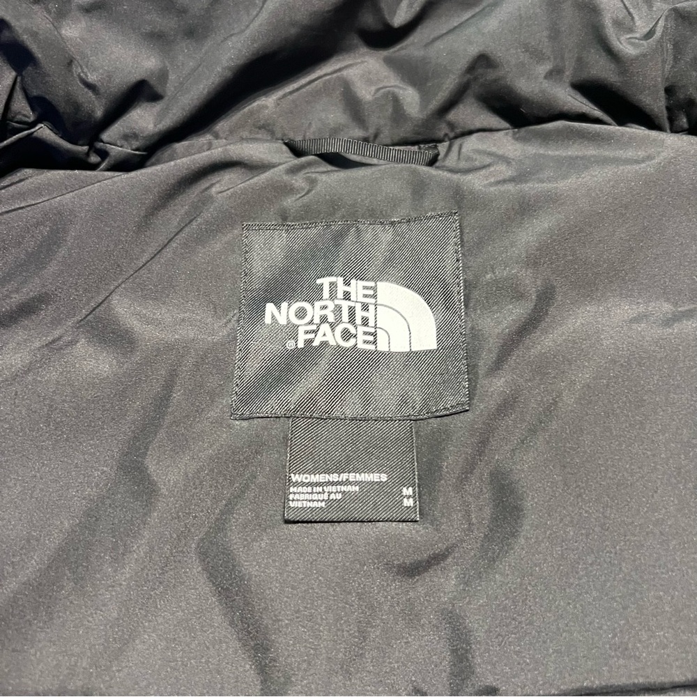 The North Face Down Puffer Vest 550 Fill Aconcagua Vest Black Women’s Medium - Picture 6 of 8